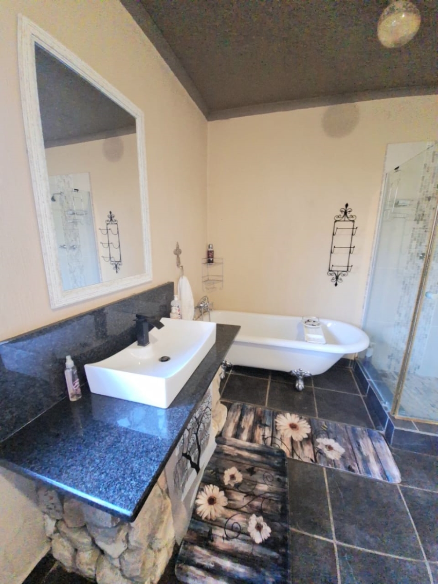 3 Bedroom Property for Sale in Swartruggens North West